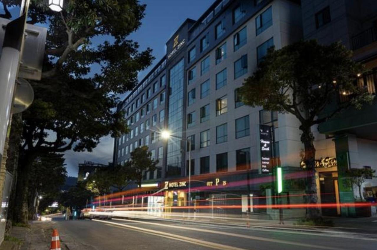 Hotel Zinc Согвипхо Экстерьер фото